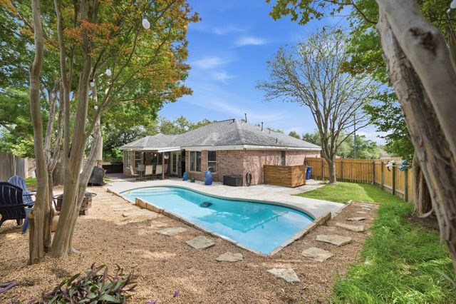 9024 Heiden LN, Austin, TX 78749