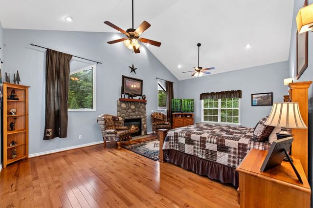 414 Mulkey Drive, Murphy, NC 28904