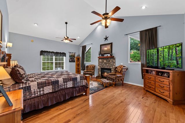414 Mulkey Drive, Murphy, NC 28904