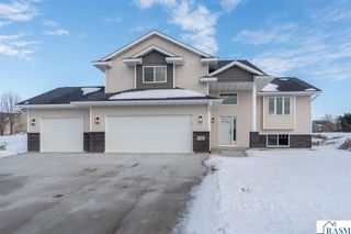 108 Ella Court, Mankato, MN 56001