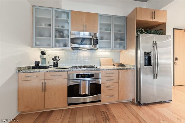 353 East Bonneville Avenue 573, Las Vegas, NV 89101