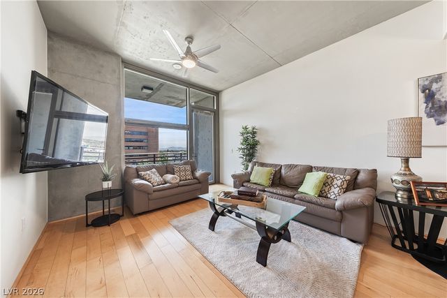 353 East Bonneville Avenue 573, Las Vegas, NV 89101