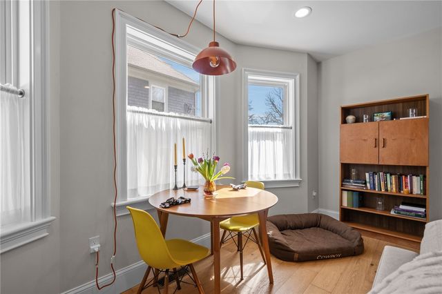 12 University Avenue, Providence, RI 02906