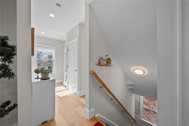 12 University Avenue, Providence, RI 02906