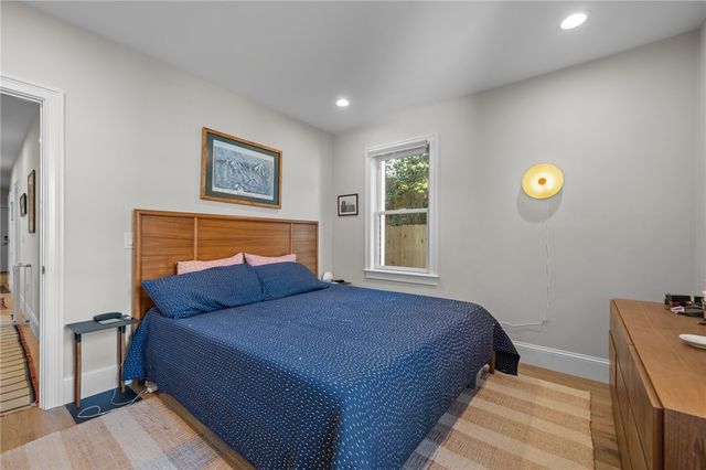 12 University Avenue, Providence, RI 02906