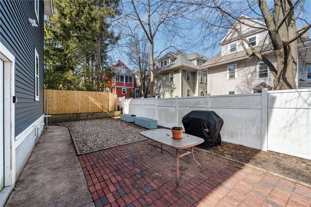 12 University Avenue, Providence, RI 02906