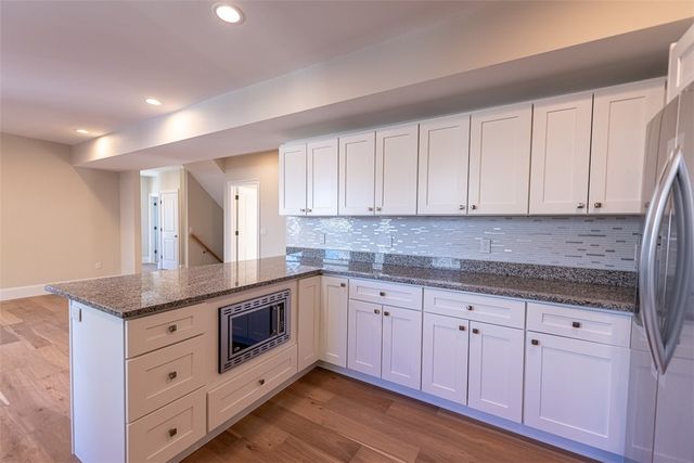 12 University Avenue, Providence, RI 02906