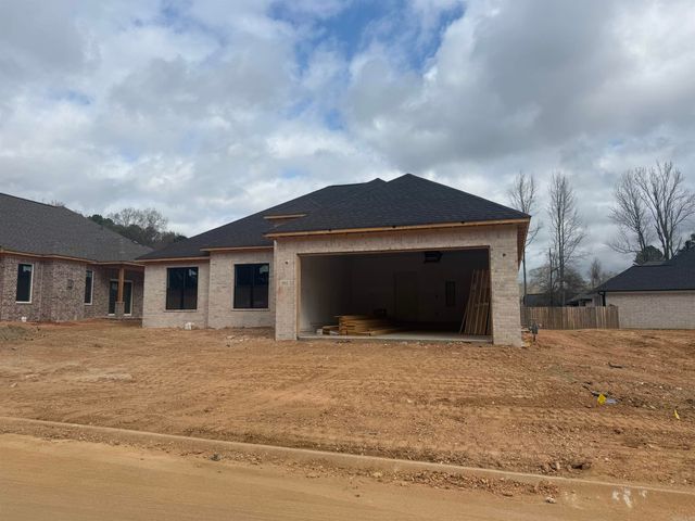 3912 Spencer Crossing Drive, Benton, AR 72019
