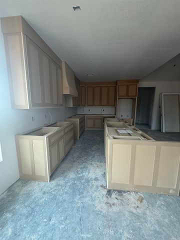 3912 Spencer Crossing Drive, Benton, AR 72019