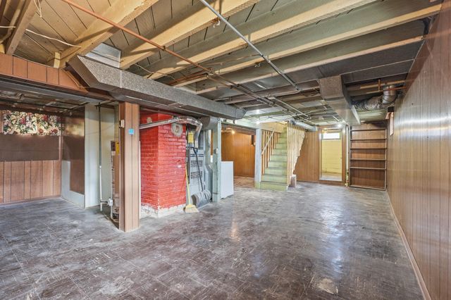 1655 Ross Avenue, Saint Paul, MN 55106