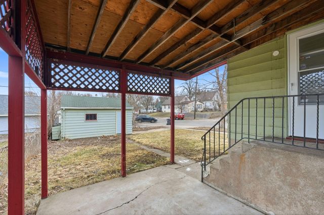 1655 Ross Avenue, Saint Paul, MN 55106