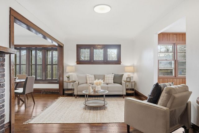 1655 Ross Avenue, Saint Paul, MN 55106