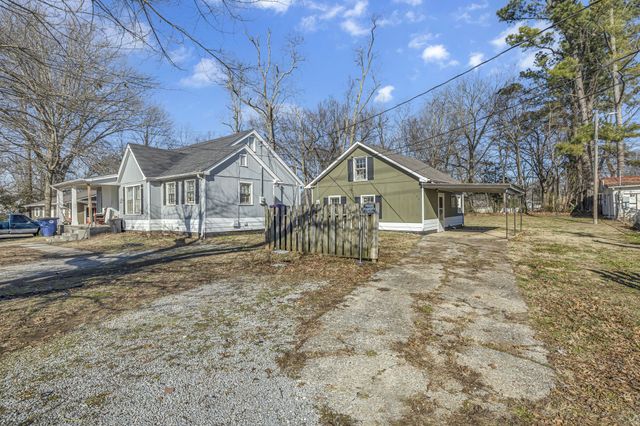 703 Landers St, Shelbyville, TN 37160
