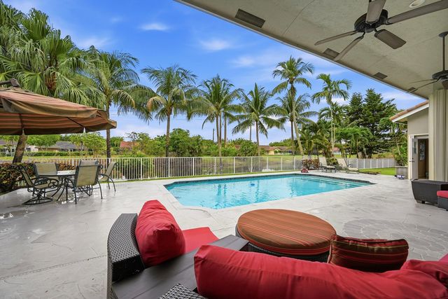 4704 NW 99th Lane, Coral Springs, FL 33076