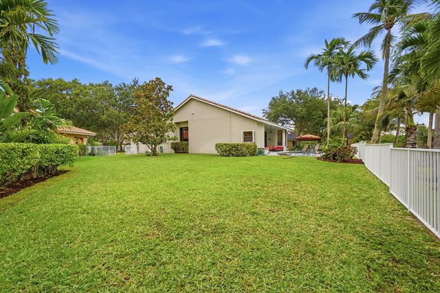 4704 NW 99th Lane, Coral Springs, FL 33076