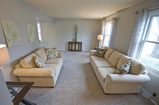 1804 Hemit AVENUE, Waukesha, WI 53189