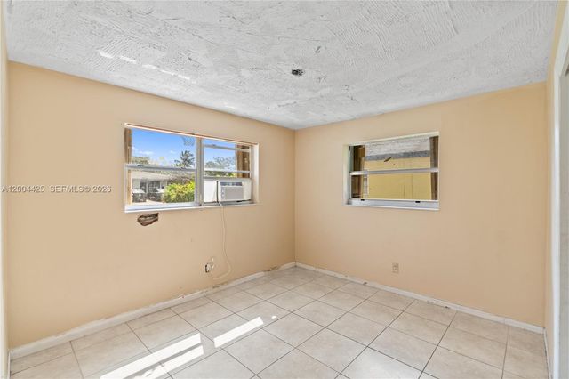 723 NW 15th Ter, Fort Lauderdale, FL 33311