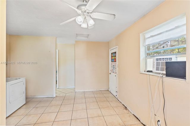 723 NW 15th Ter, Fort Lauderdale, FL 33311
