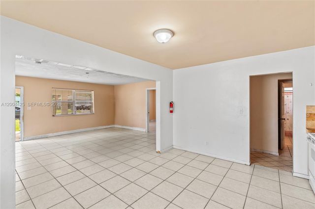 723 NW 15th Ter, Fort Lauderdale, FL 33311