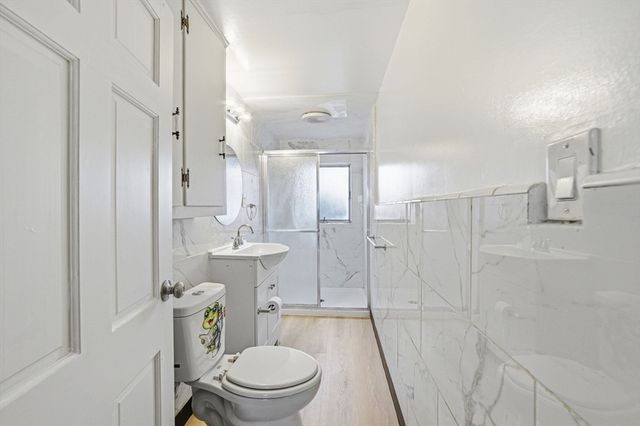 177 Chestnut St, Marlborough, MA 01752