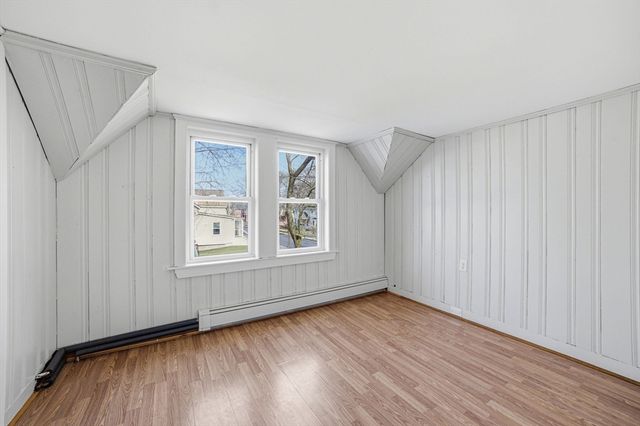 177 Chestnut St, Marlborough, MA 01752