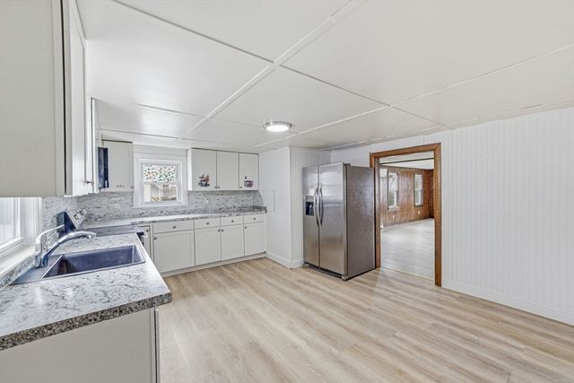 177 Chestnut St, Marlborough, MA 01752