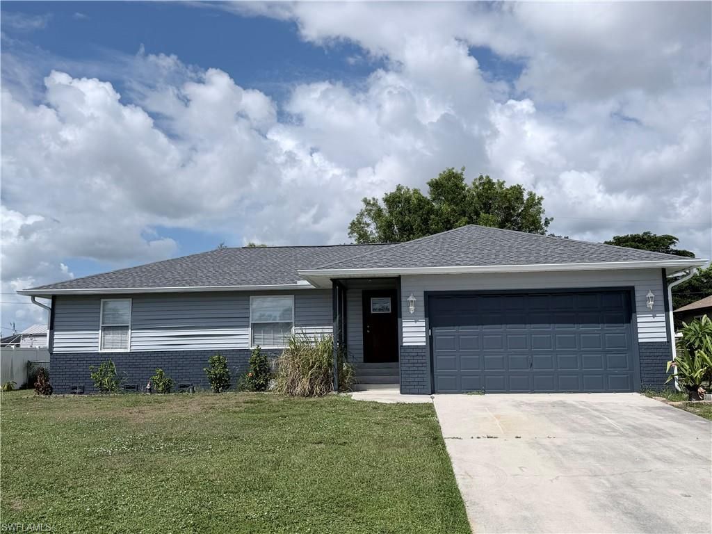 818 SW 8th CT, CAPE CORAL, FL 33991 — exterior