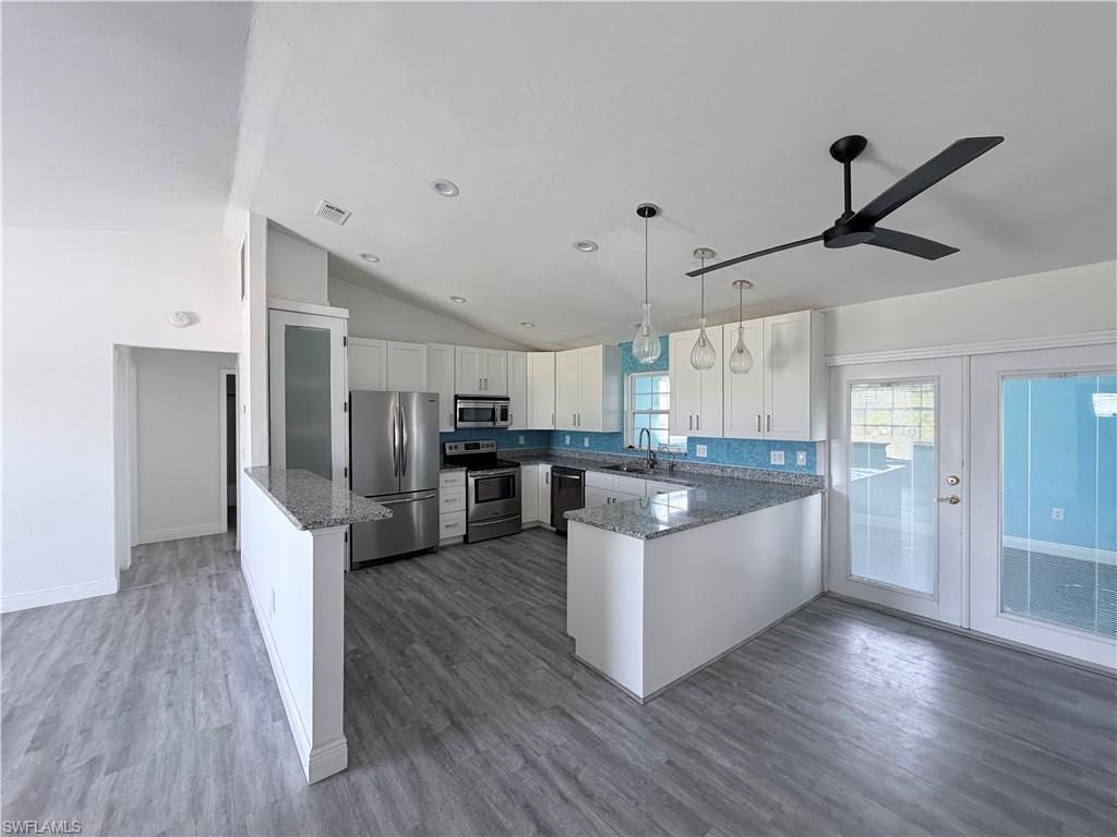 818 SW 8th CT, CAPE CORAL, FL 33991 — photo 2