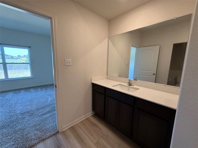 176 Banjo Trail, Newark, TX 76071