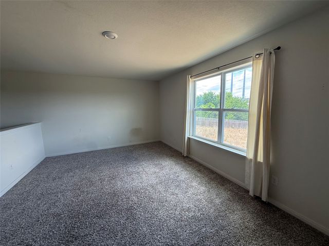 176 Banjo Trail, Newark, TX 76071