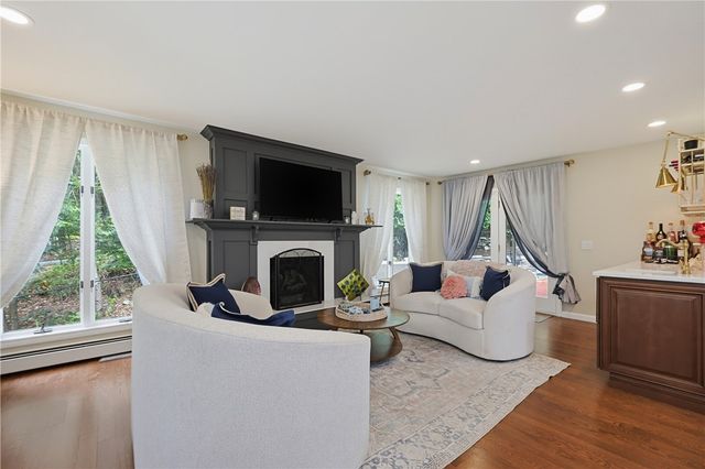 34 Georgiana Drive, Cumberland, RI 02864