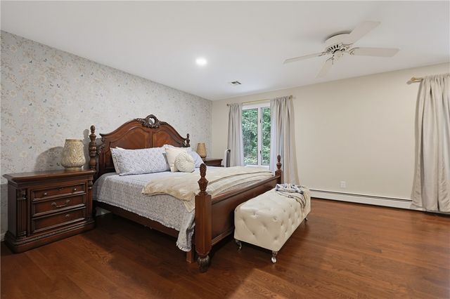 34 Georgiana Drive, Cumberland, RI 02864
