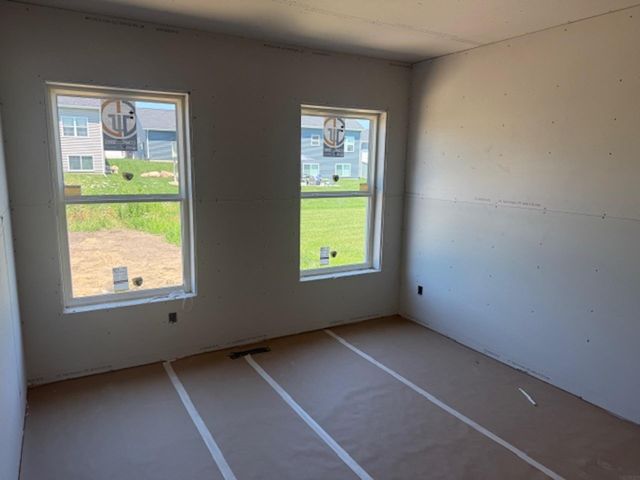 2729 Amber Valley Road, Cedar Falls, IA 50613