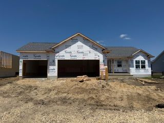 2729 Amber Valley Road, Cedar Falls, IA 50613
