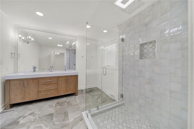 102 Cherokee Drive, Lexington, NC 27295