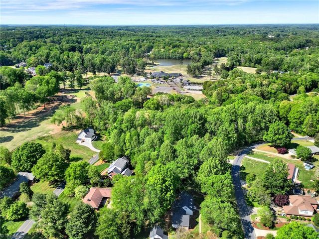 102 Cherokee Drive, Lexington, NC 27295