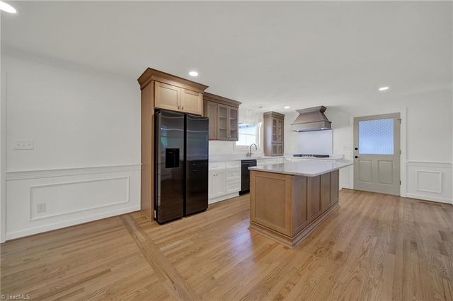 102 Cherokee Drive, Lexington, NC 27295