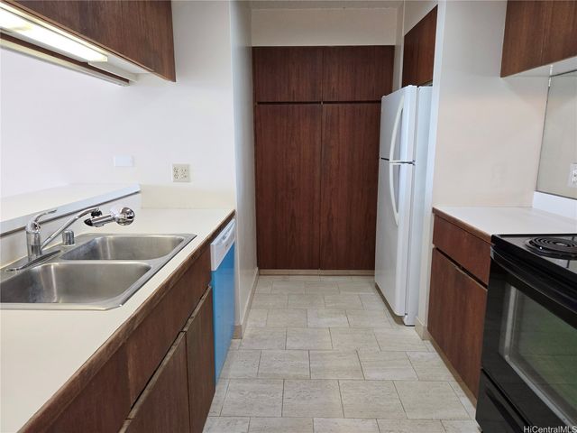 581 Kamoku Street PH4, Honolulu, HI 96826