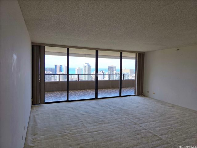 581 Kamoku Street PH4, Honolulu, HI 96826