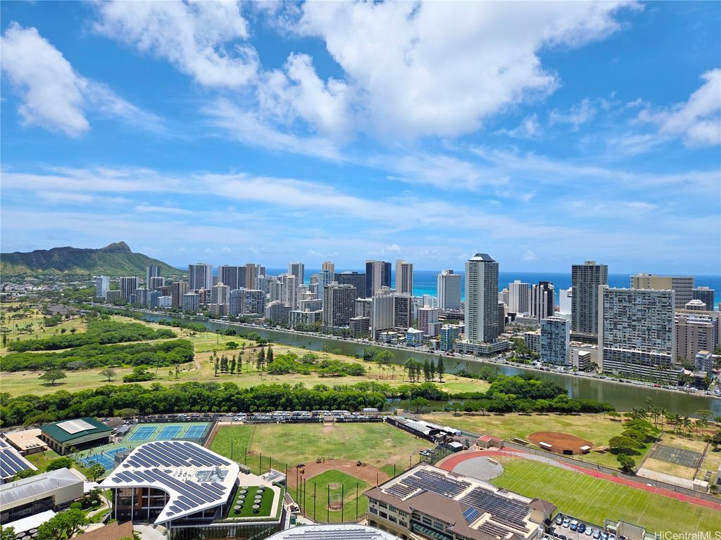 581 Kamoku Street PH4, Honolulu, HI 96826