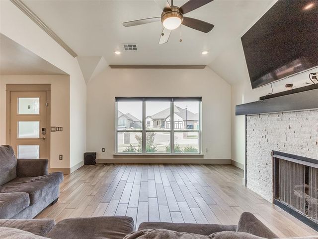 1112 SW 141st Street, Oklahoma City, OK 73170