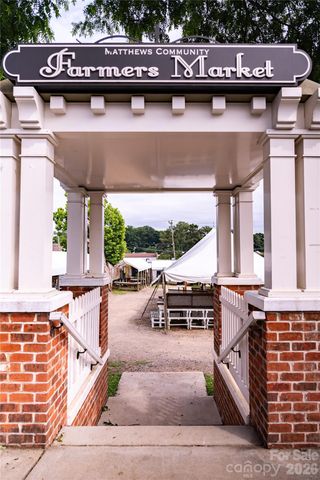405 Matthews Estates Road, Matthews, NC 28105