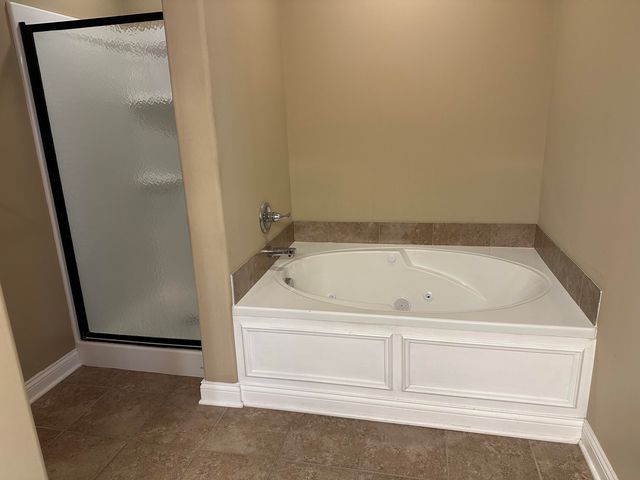 1768 Sandhurst Cove, Lexington, KY 40509