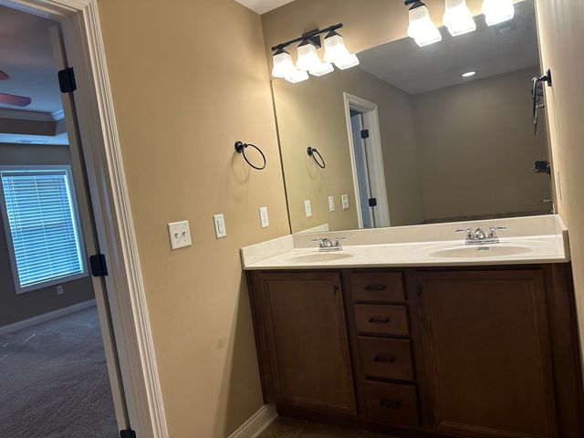 1768 Sandhurst Cove, Lexington, KY 40509