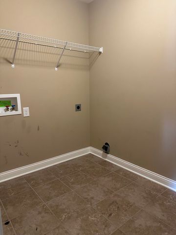 1768 Sandhurst Cove, Lexington, KY 40509