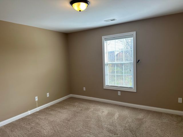 1768 Sandhurst Cove, Lexington, KY 40509