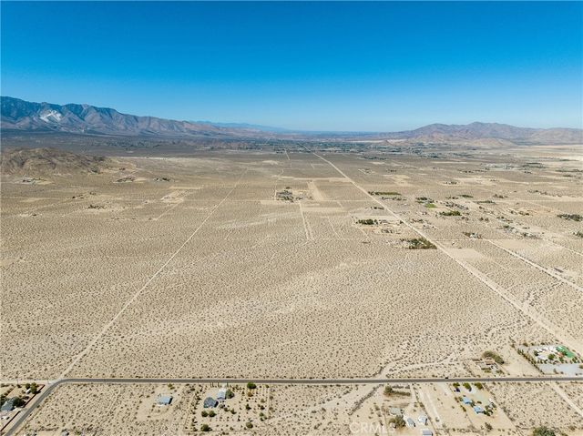768 Visalia Avenue, Lucerne Valley, CA 92356