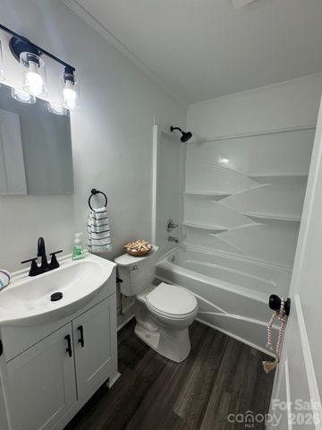 211 Cedar Drive NW, Concord, NC 28025