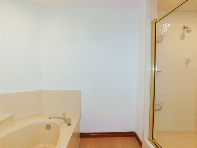 110 Carolyn Lane, Shady Shores, TX 76208