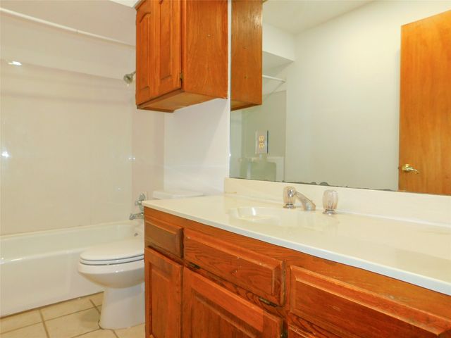 110 Carolyn Lane, Shady Shores, TX 76208